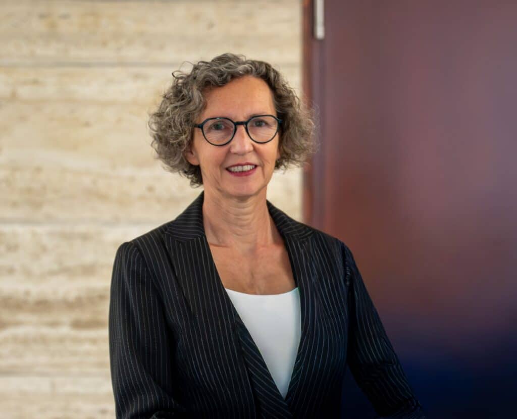 Portrait of Heike Dederer-Schöberl